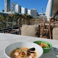 COLONIAL BEACH 横浜ハンマーヘッド - 