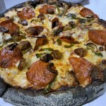 Domino's Pizza - ドミノ・デラックス (ブラッククラスト）　Sサイズ