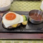 下北沢 とろける大人のハンバーグ - 