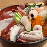 Yamahiko Zushi - 海鮮丼
