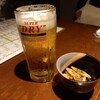 かえるの九八郎 - 生ビール、お通し