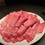 Ginza Shabu Ki Kuroge Wagyuu Shabu Shabu Sukiyaki Semmon Ten - 最初の肉