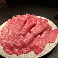 銀座しゃぶ輝 黒毛和牛しゃぶしゃぶ・すき焼き専門店 銀座本店 - 最初の肉
