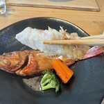 八ヶ岳 えさき - キンキの煮付け、箸上げ