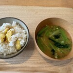 八ヶ岳 えさき - 栗ご飯と自家製のお味噌を使ったお味噌汁