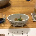 和懐 おお田 - お通しの鳥皮ポン酢