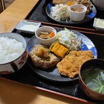 季の華食堂 - ハンバーグとチキンカツのダブル定食（1,100円）