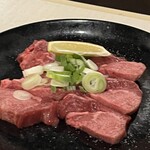 炭火焼肉 仁 - 