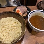 中華そば 志の田 - かっれぇ〜つけめん 味玉付