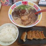 爽風亭 - Ａランチ こくまろ　1,000円（ラーメン＋ご飯＋餃子５個）