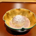 美会 - カノムピアックプーン