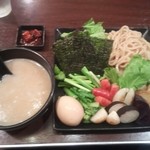 味玉塩野菜つけめん￥１１５０　＋ブッチ￥５０