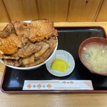 ぶた丼のとん田 - 