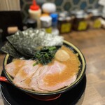 九州豚骨醤油　鯉から竜 - 料理写真: