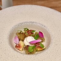 ERUTAN RESTAURANT BAR - 