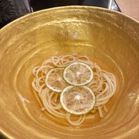 完全個室 しゃぶしゃぶ九 西麻布 本店 - 〆の長崎 手延べ五島うどん 
