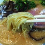 やどかり屋 - 麺アップ！