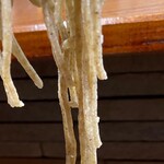 そば くら富 - 2023新蕎麦故に甘皮の色が薄く明るく見えます。