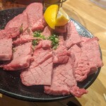 ホルモン焼もんもん - 