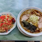 やまがみ屋食堂 - 中華そばとチャーハン