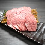 焼肉と薬膳 味ノ輪 - A5ランク山形雪降り和牛【リブロース】