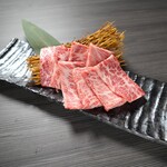 焼肉と薬膳 味ノ輪 - A5ランク山形雪降り和牛【上カルビ】