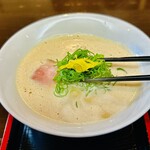 豚白湯創作麺処 友池 - 柚子味噌豚白湯