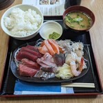 魚勝 青野水産 - お刺身定食 デラックス