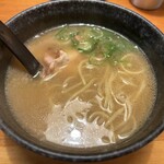 鳥貴族 - とり白湯めんが意外と美味しかったですよ。