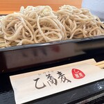 乙蕎麦 - 粗挽きせいろアップ