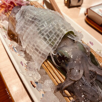 対馬のどぐろとイカ活き造り 博多 魚蔵 都ホテル店 - 