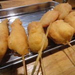 우와사노 코노 쿠시카츠 아노 오뎅 - 串かつ