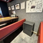 大漁屋 - テーブル席