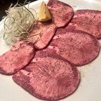 松阪牛炭火焼肉 東海亭 - 