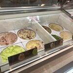 サーティワンアイスクリーム - ケース内