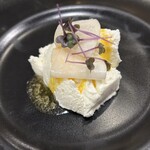 Bistro Kojiya - カブのババロア　カラスミオイル　とても滑らかなクリーム感に蕪の香りが抜けて、最後にカラスミの塩分が締めてくれる