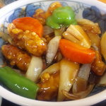 絹公路飯店 - 色合いの良い酢豚