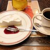 Kohi Tei Ruan - 『ブレンドコーヒー（500円税込−50円引きで450円税込）』
                　『レアチーズケーキ（470円税込）』