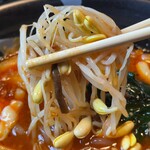 松阪牛焼肉 一升びん - もやしリフト