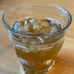 松阪牛焼肉 一升びん - 食後の冷たいお茶