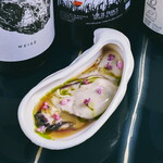 Raw Oyster mignonette sauce