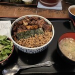 Toriichidai - 名物！きじ焼き丼　900円