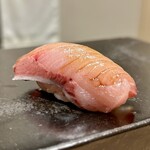 Sushi Akiha - 鰤