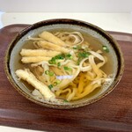 道の駅第九の里 軽食所 - ◆ 鳴ちゅるうどん ¥430-