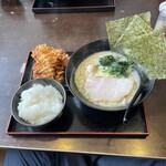 横浜家系ラーメン　翔家 - 