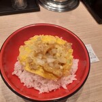 Kachou Fuugetsu - 玉ねぎと油揚げのミニ丼。LINE友達で無料。