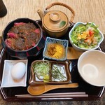 和粋喜 隆べえ - 常陸牛のひつまぶし　1950円税込