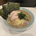 横浜家系ラーメン みさきや - 