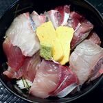 はやぽん - 20231205名物自慢の海鮮丼・アップ