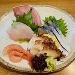 居酒家こばちゃん - 料理写真:刺身５種盛り